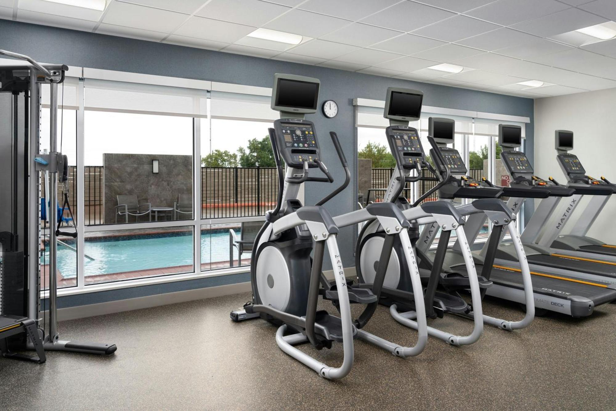Towneplace Suites By Marriott Houston Hobby Airport Экстерьер фото
